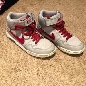 Nike SB boys size 4.5